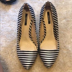 Black and white satin pin stripe pumps